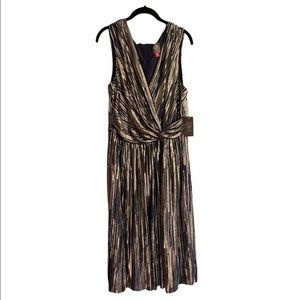 Vince Camuto Blue Metallic Pleated V-Neck Dress Size 14 NWT